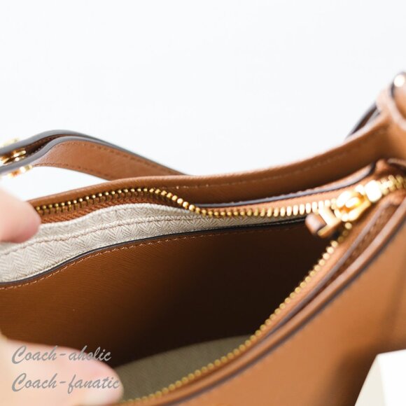 NWT Tory Burch Emerson Saffiano Leather Shoulder Bag in Moose - Picture 10 of 12